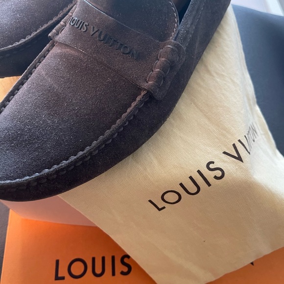LOUIS VUITTON BROWN LOAFERS - Picture 3 of 9